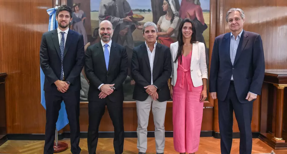 Uber invertirá US$ 500 millones en Argentina y relanzará Uber Eats