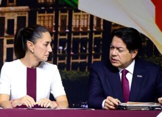México inicia debate nacional para regular el uso de tecnologías en escuelas