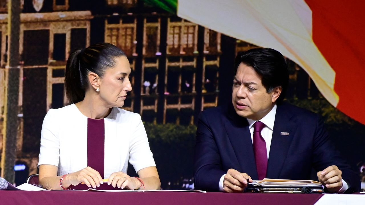 México inicia debate nacional para regular el uso de tecnologías en escuelas