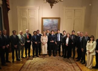 Gobernadores proponen alianza antikirchnerista para 2027