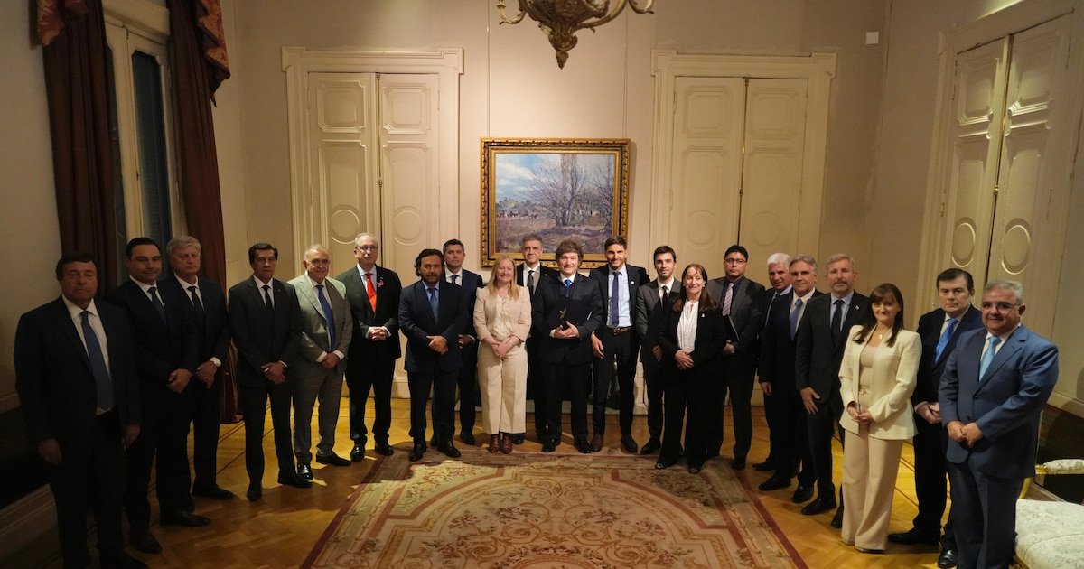 Gobernadores proponen alianza antikirchnerista para 2027