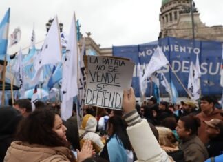 Derrota de la ley de Inviolabilidad de la Propiedad Privada: fracturas internas y costo político